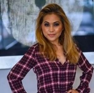 Meet your Posher, Marie